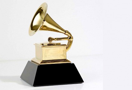 Gotye, The Black Keys и Скриллекс стали триумфаторами «Грэмми». Приз за «альбом года» у Mumfod & Sons.