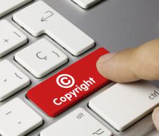 Сайты Look At Me выступили против антипиратского закона